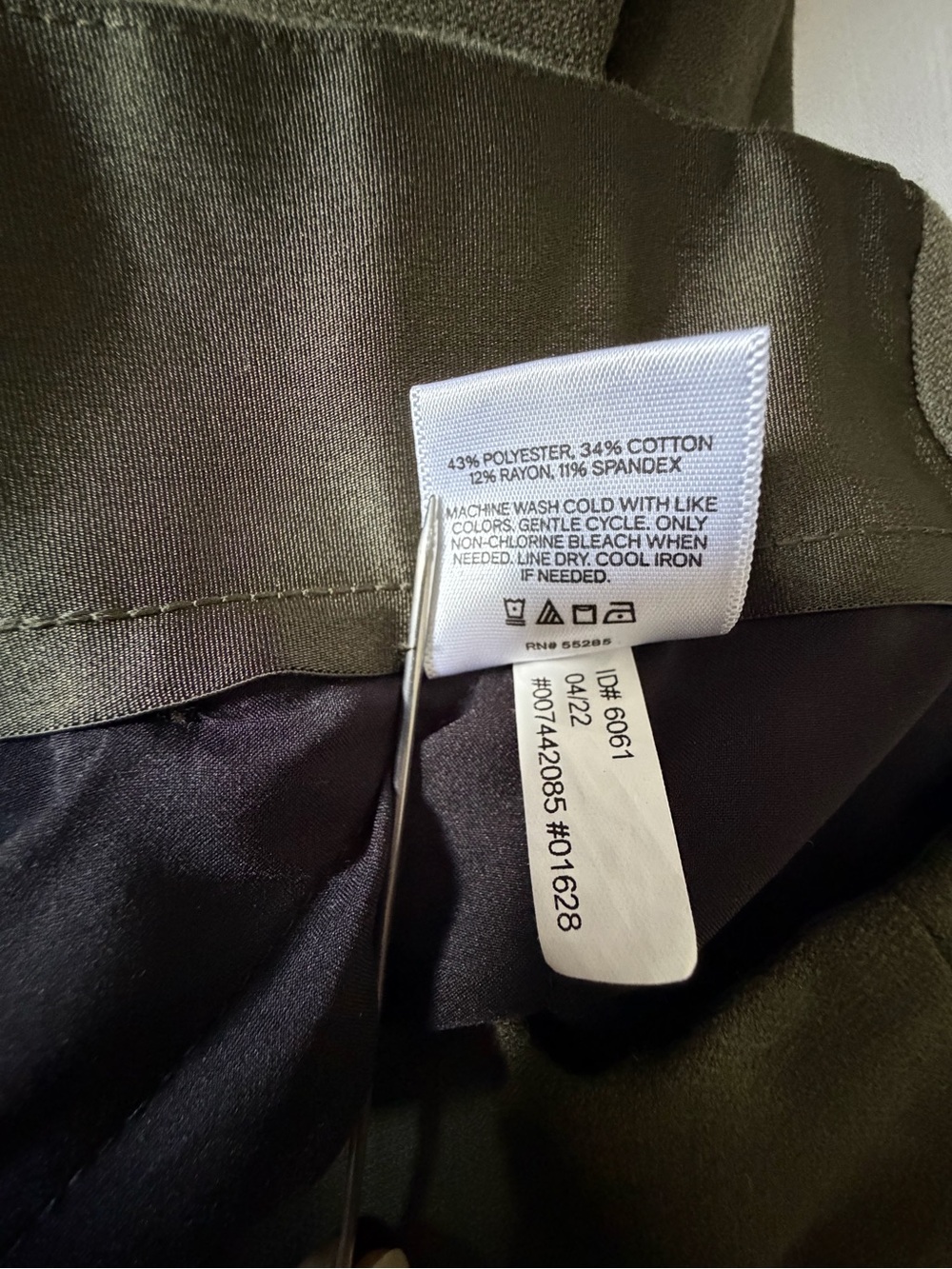 Express Flare Leg High-Waist Pants in Olive Green sz 8 SHORT - Picture 10 of 10